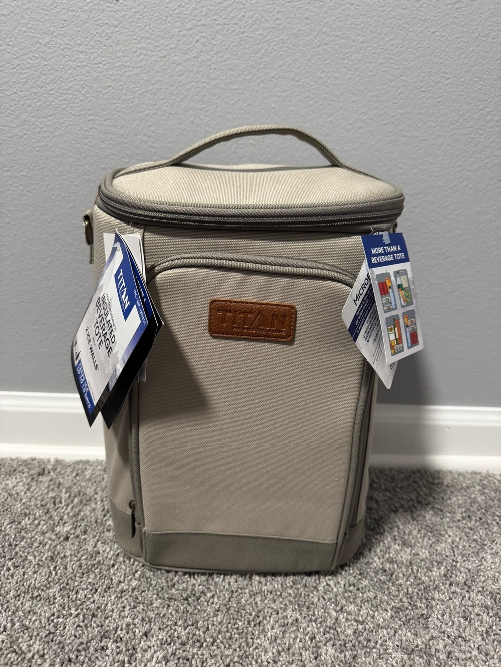 NWT Titan Insulated Cooler Tote Bag - Beige